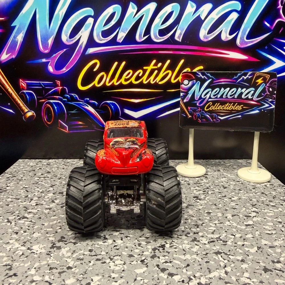 Hot Wheels Monster Jam Captain's Curse Red Pirate Monster Truck 2007 1:64